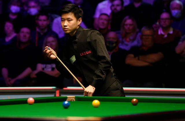 赵心童大胜特鲁姆普 携颜丙涛晋级德国大师赛四强